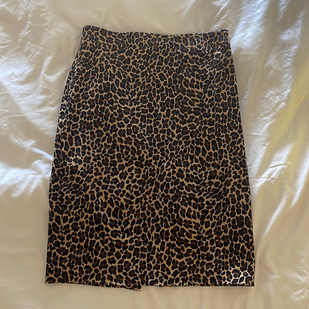 J. Crew Cheetah Pencil Skirt Size 4